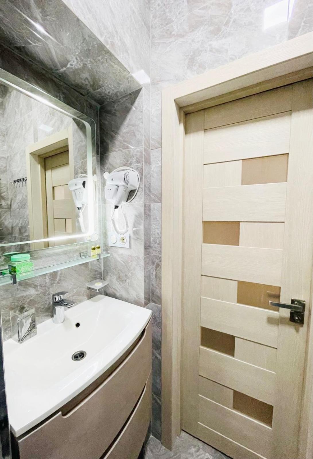 Apartment Жд Вокзал, Центр Lviv Bilik gambar